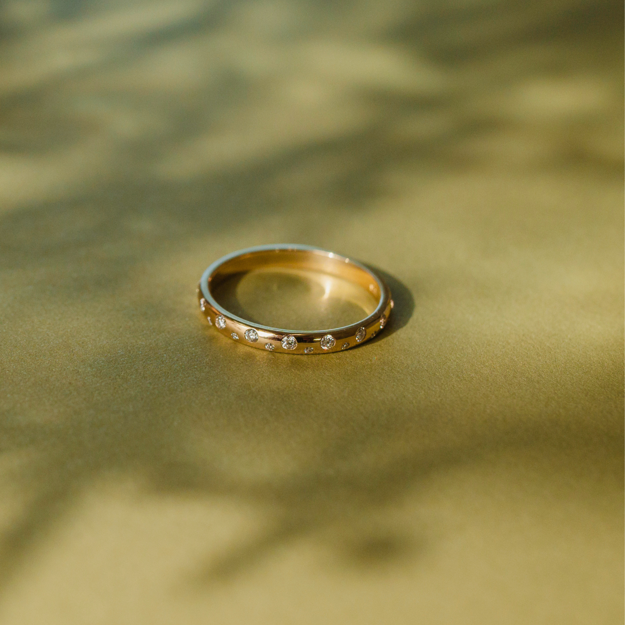 The Monet Scattered Diamond Band