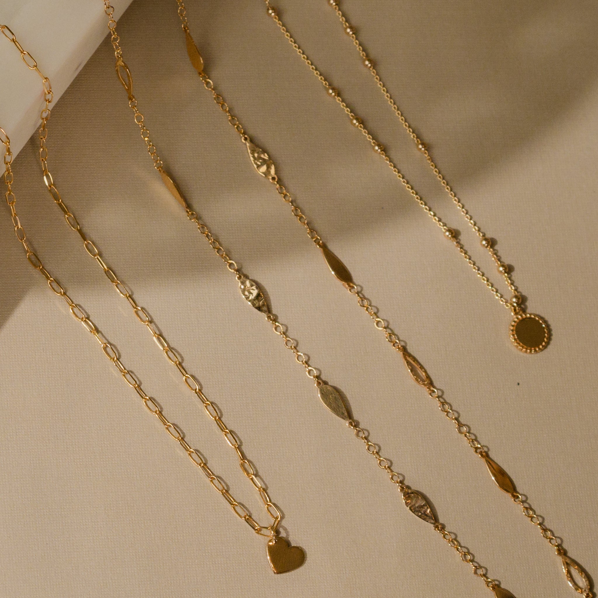files/Mix_necklaces.jpg